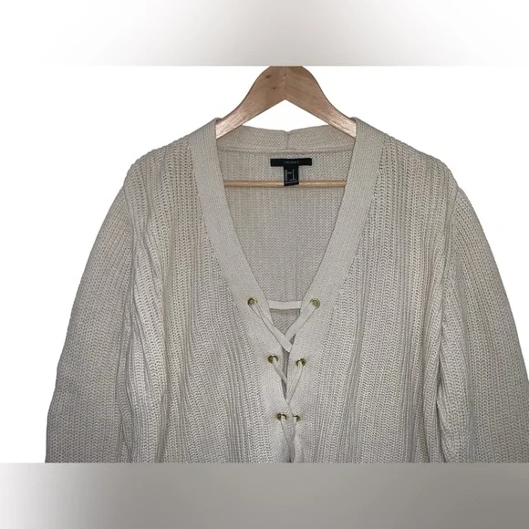 Forever 21 Lace Up V-Neck Sweater Chunky Knit Pullover Sweater Ivory color Sz S - Picture 4 of 10
